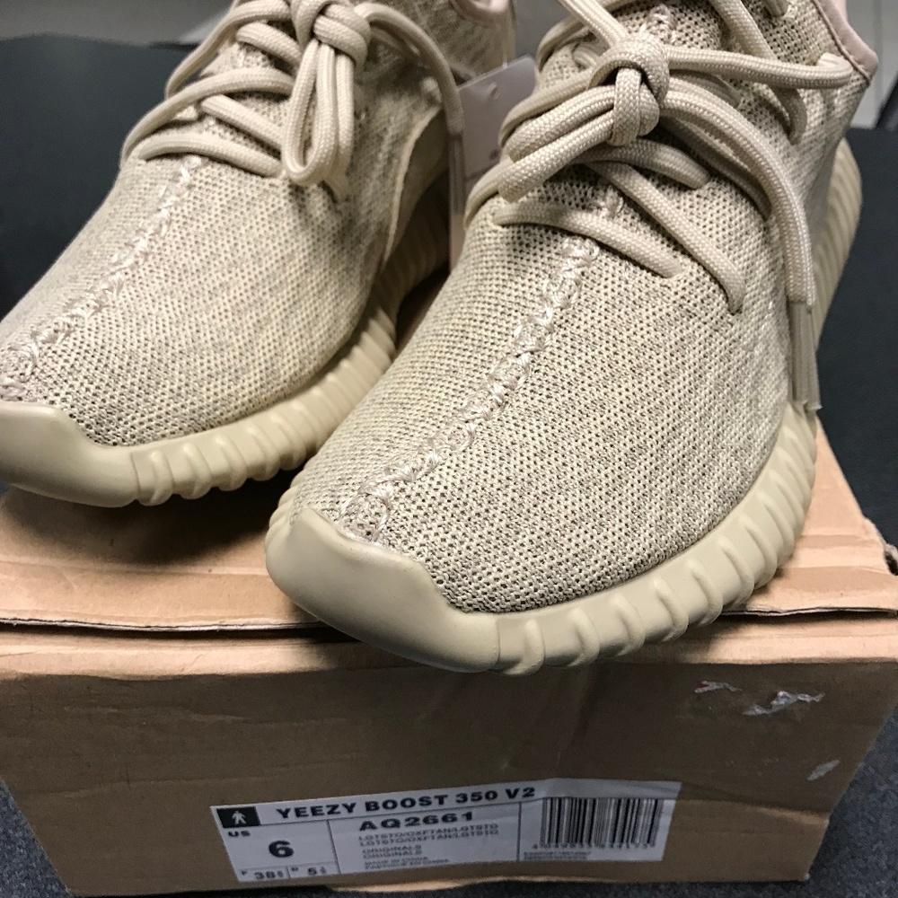 Yeezy Boost 350 V2 Adidas